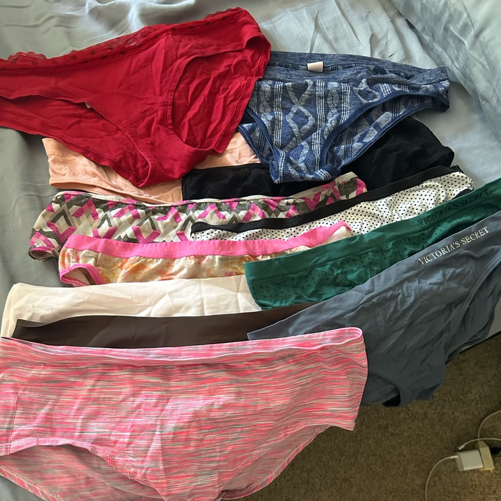 Women’s intimates
